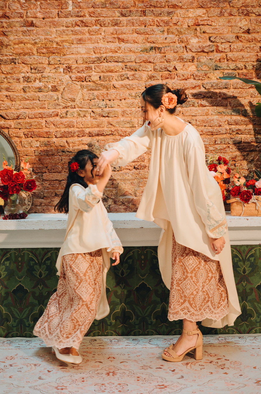 Granada Kids Skirt Set in Bronze