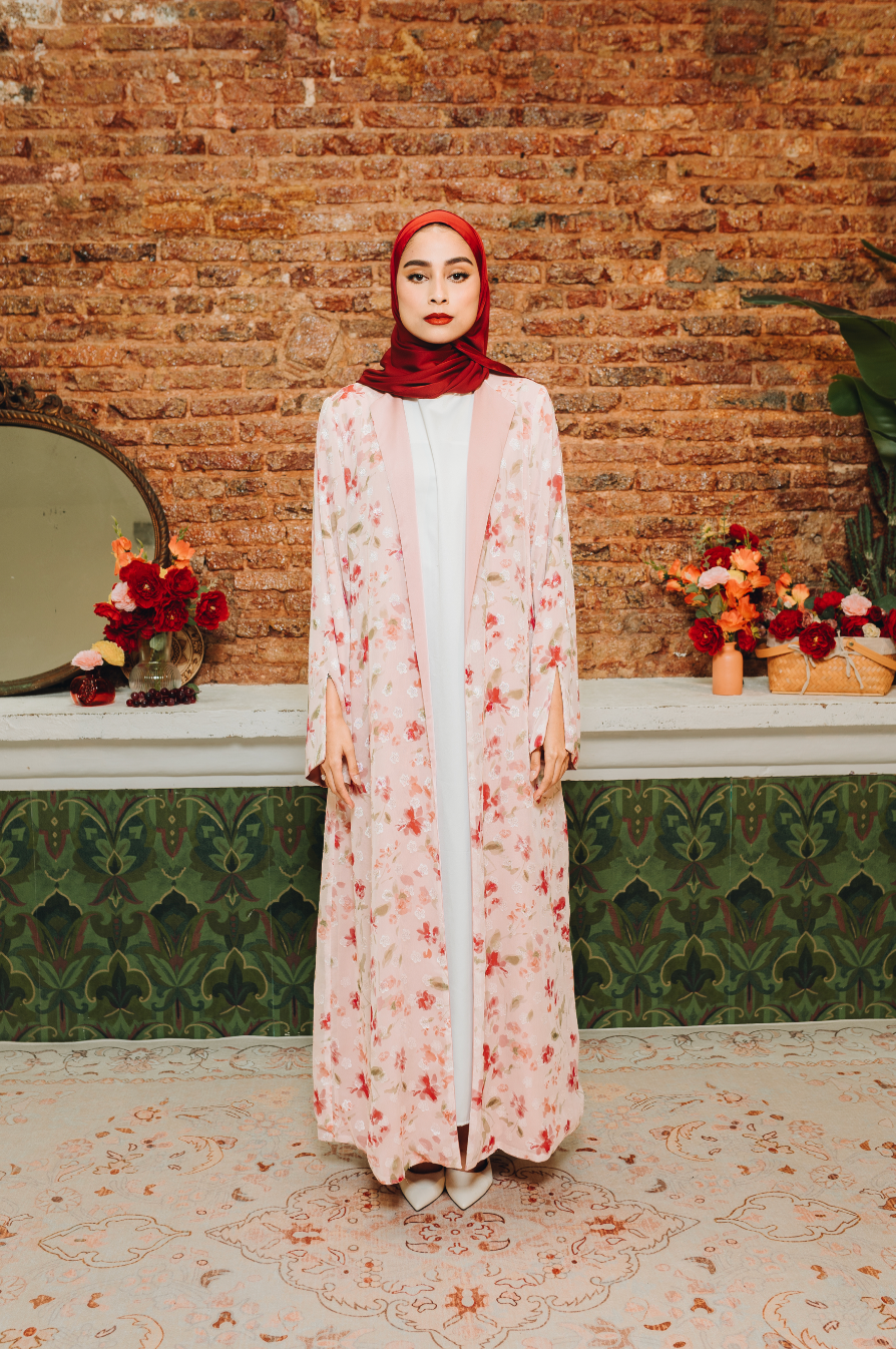 Rosa Reversible Abaya in Petal