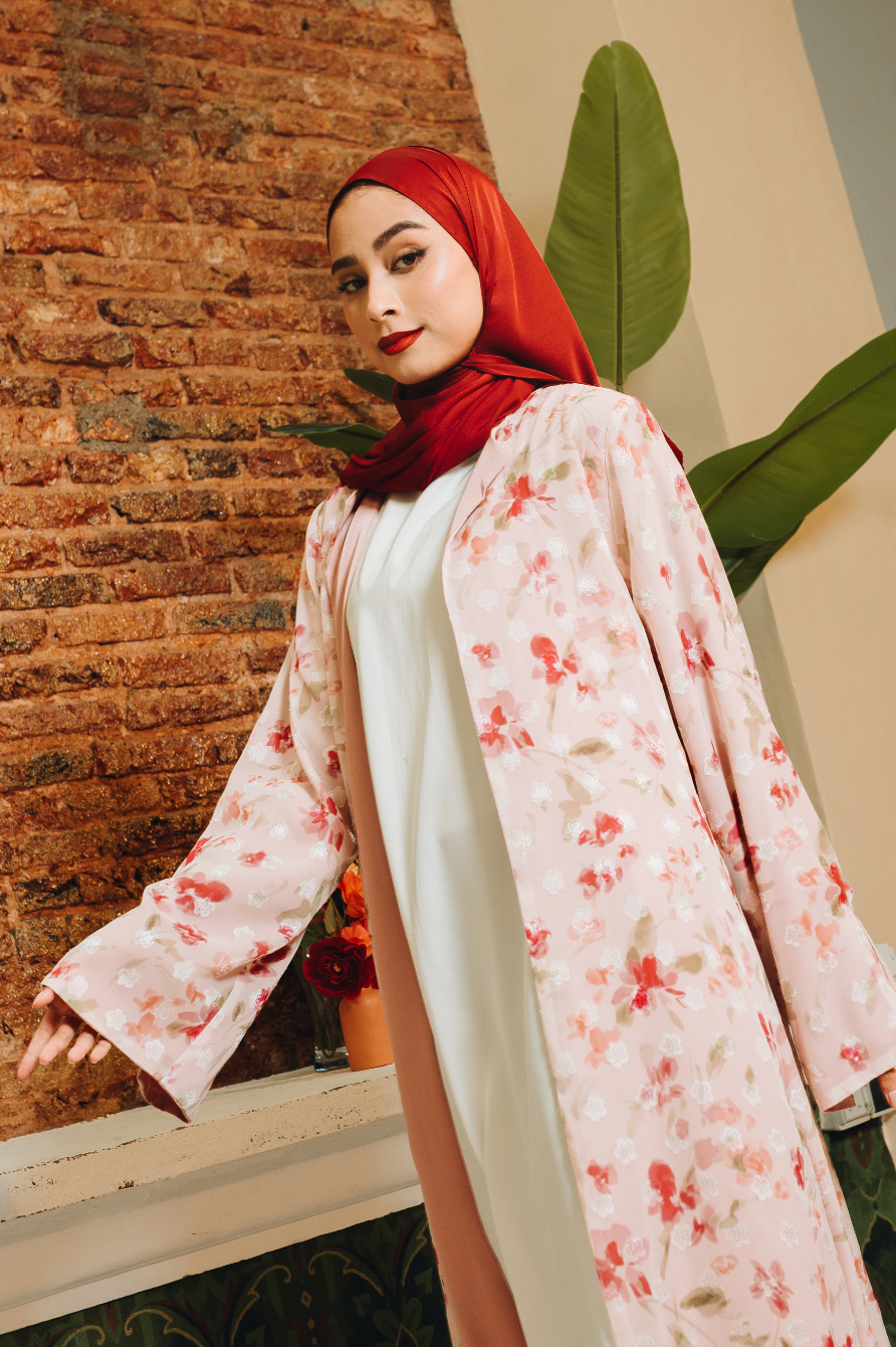 Rosa Reversible Abaya in Petal