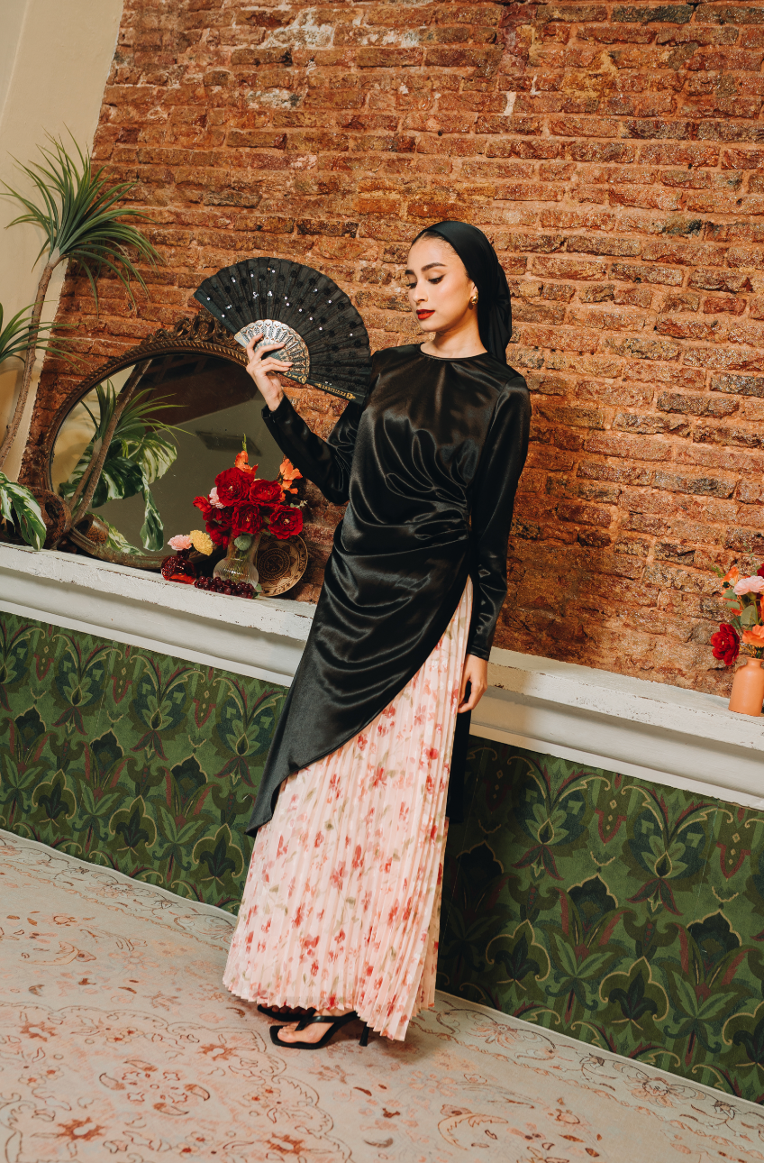 Rosa Pleated Skirt in Petal