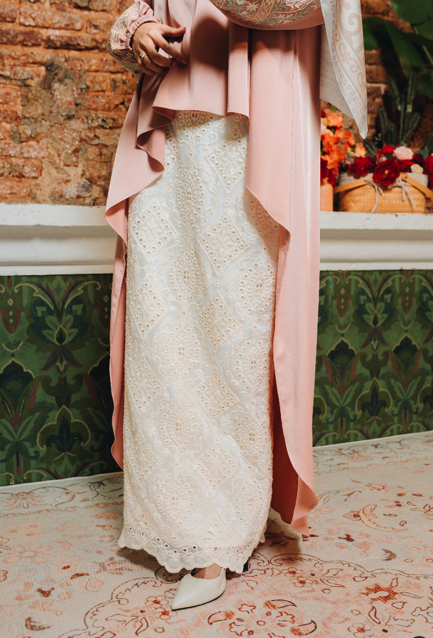Granada Skirt Set in Rose