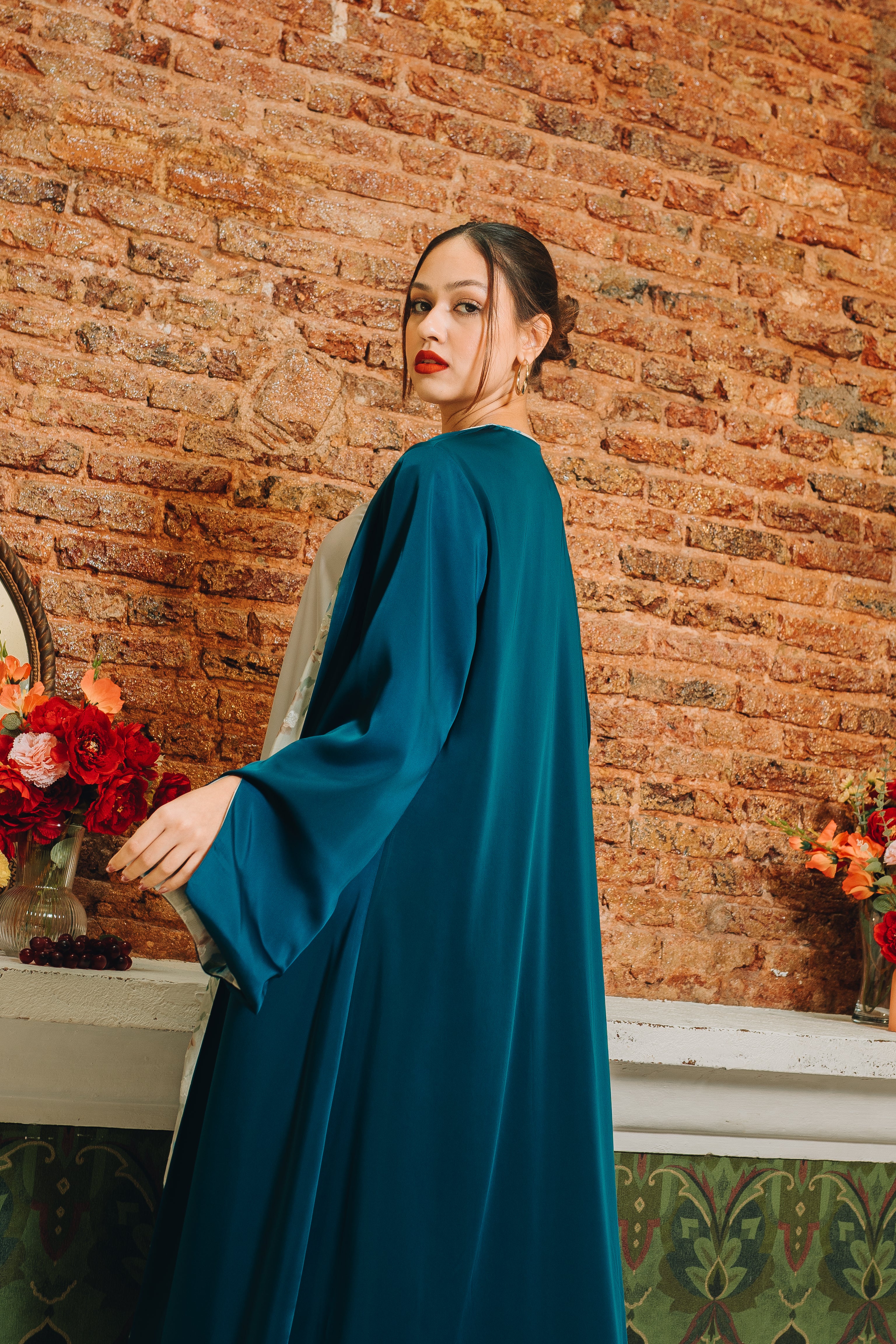 Rosa Reversible Abaya in Twilight