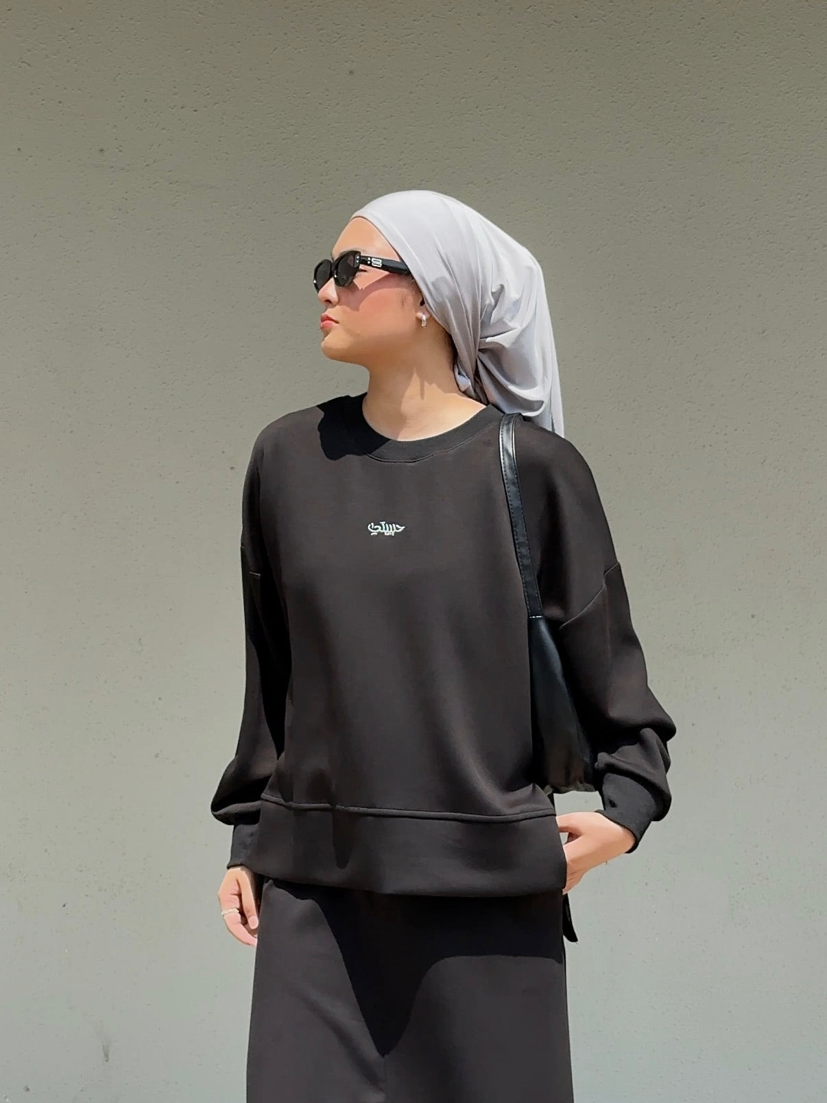 Modal Habibti Sweater in Black with Pink Embroidery
