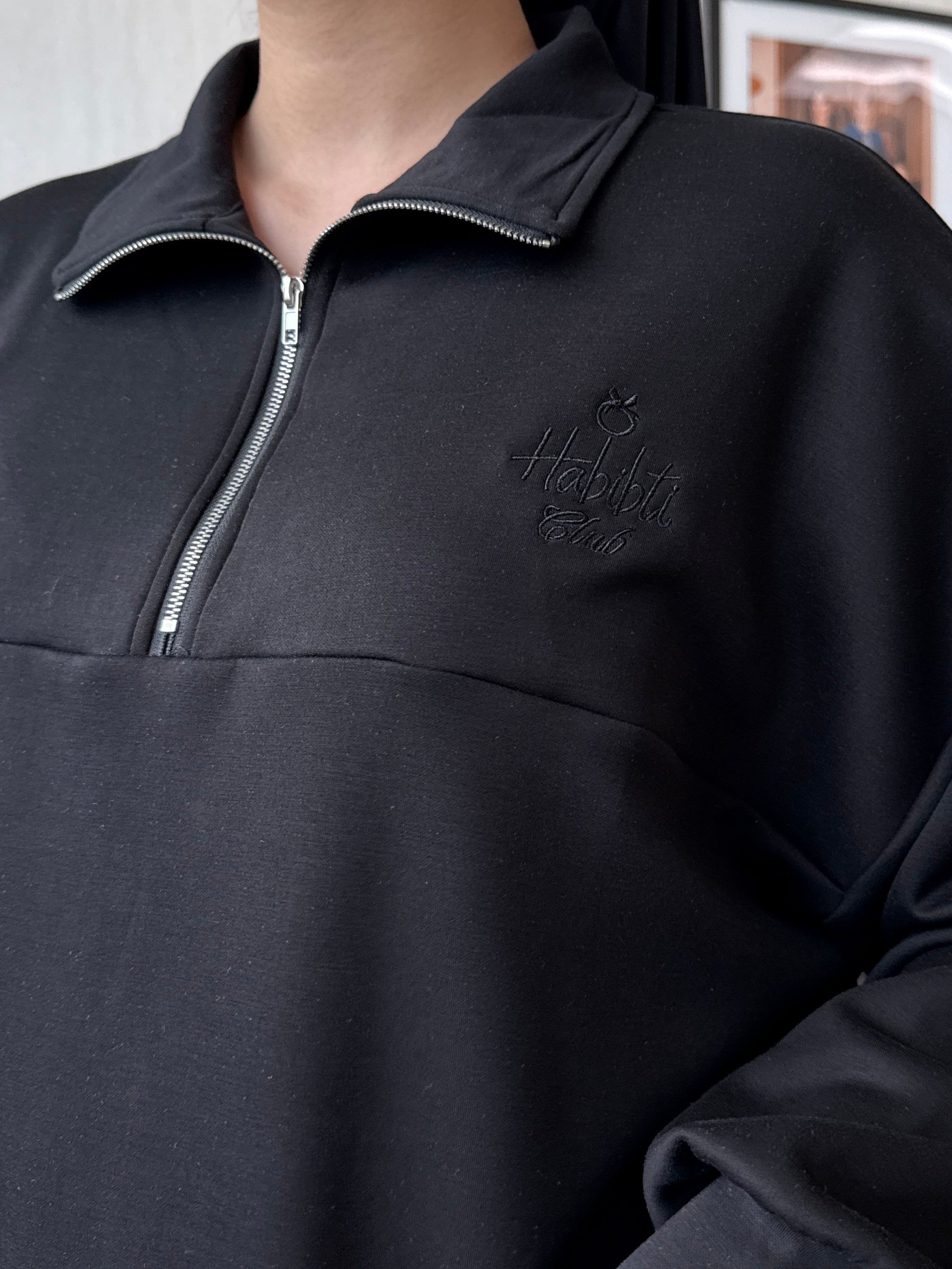 Habibti Quarter Zip Jacket in Black