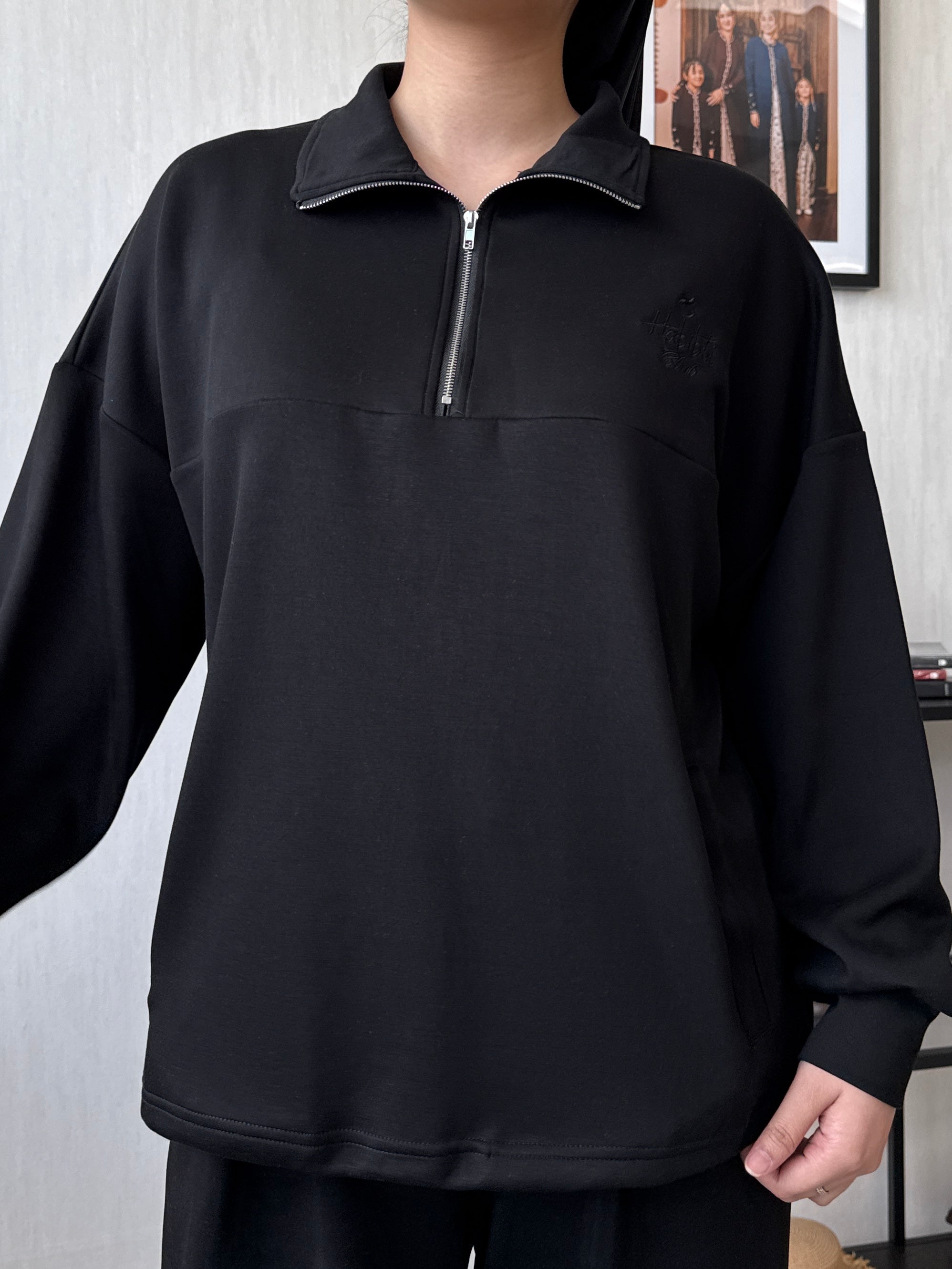 Habibti Quarter Zip Jacket in Black