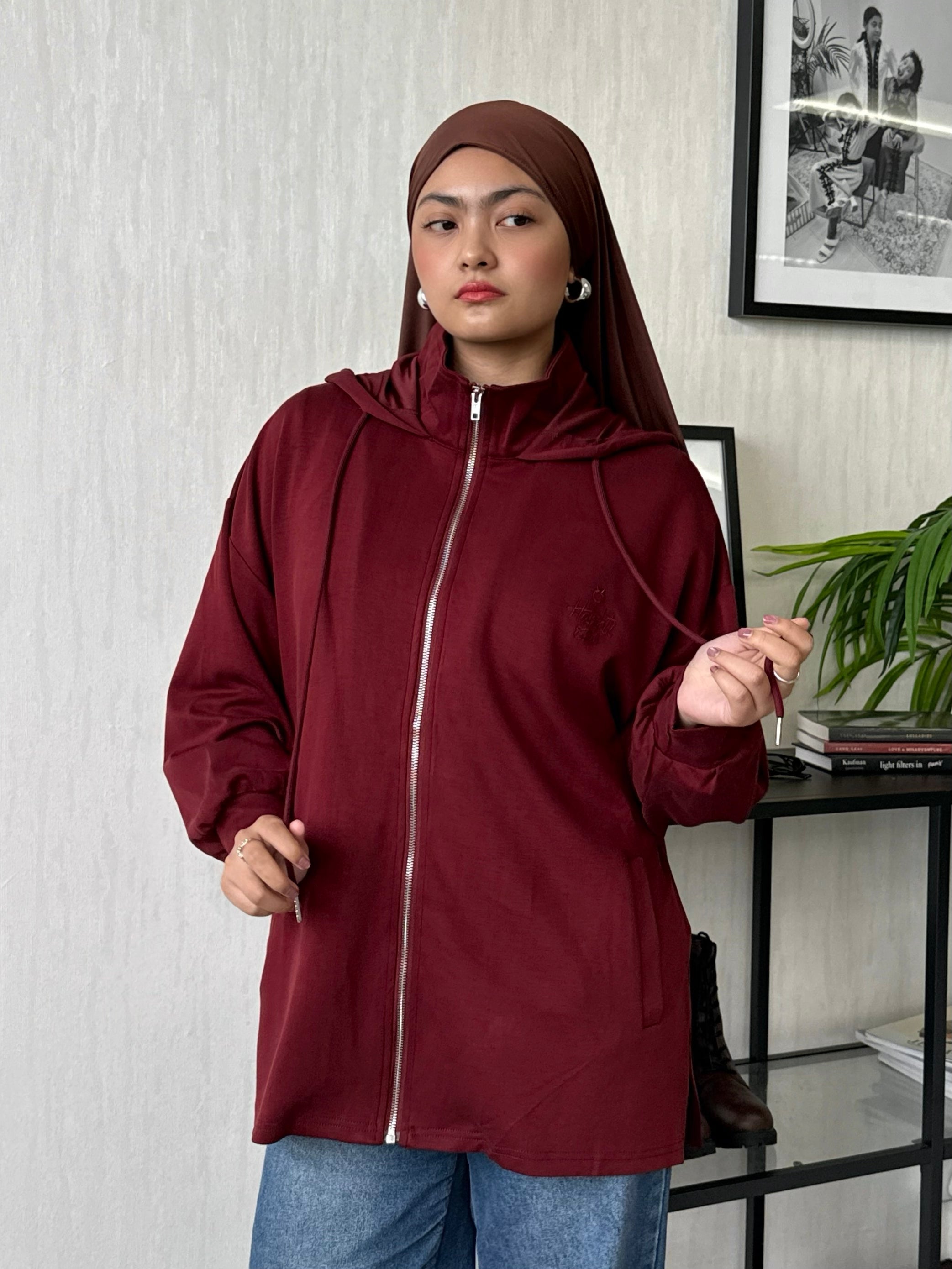 Habibti Modal Zip-Up Hoodie in Maroon