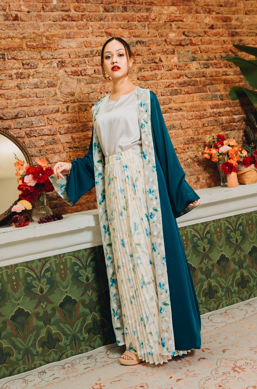 Rosa Reversible Abaya in Twilight