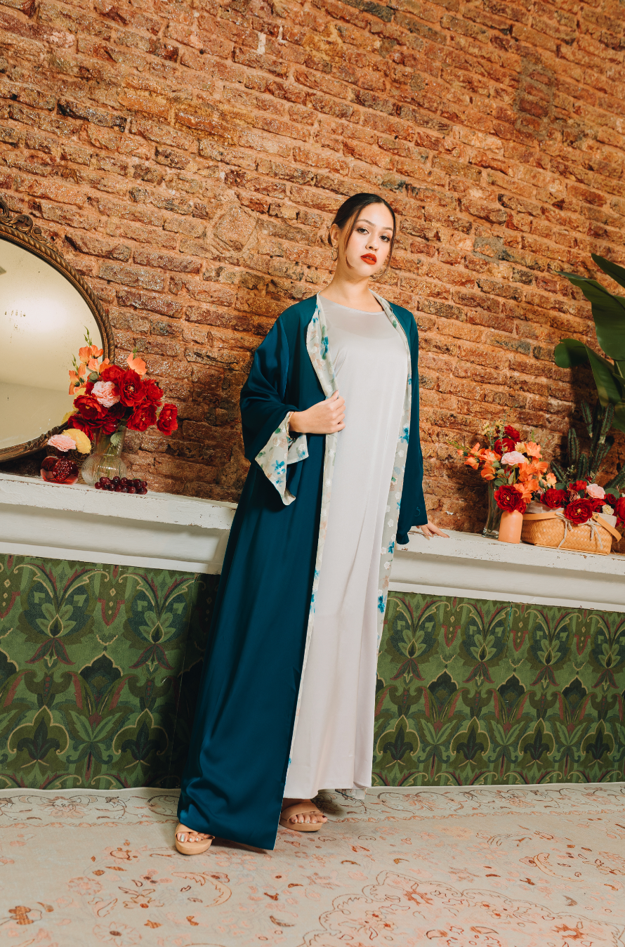 Rosa Reversible Abaya in Twilight