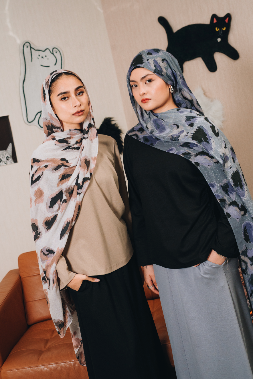 Ruched Lyocell Top : Calico and Friends