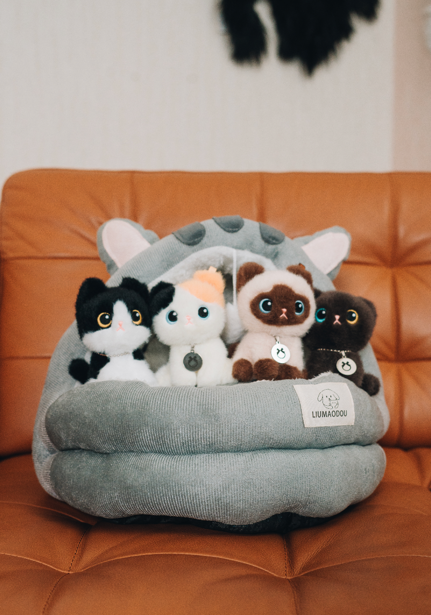 Calico & Friends Plushie