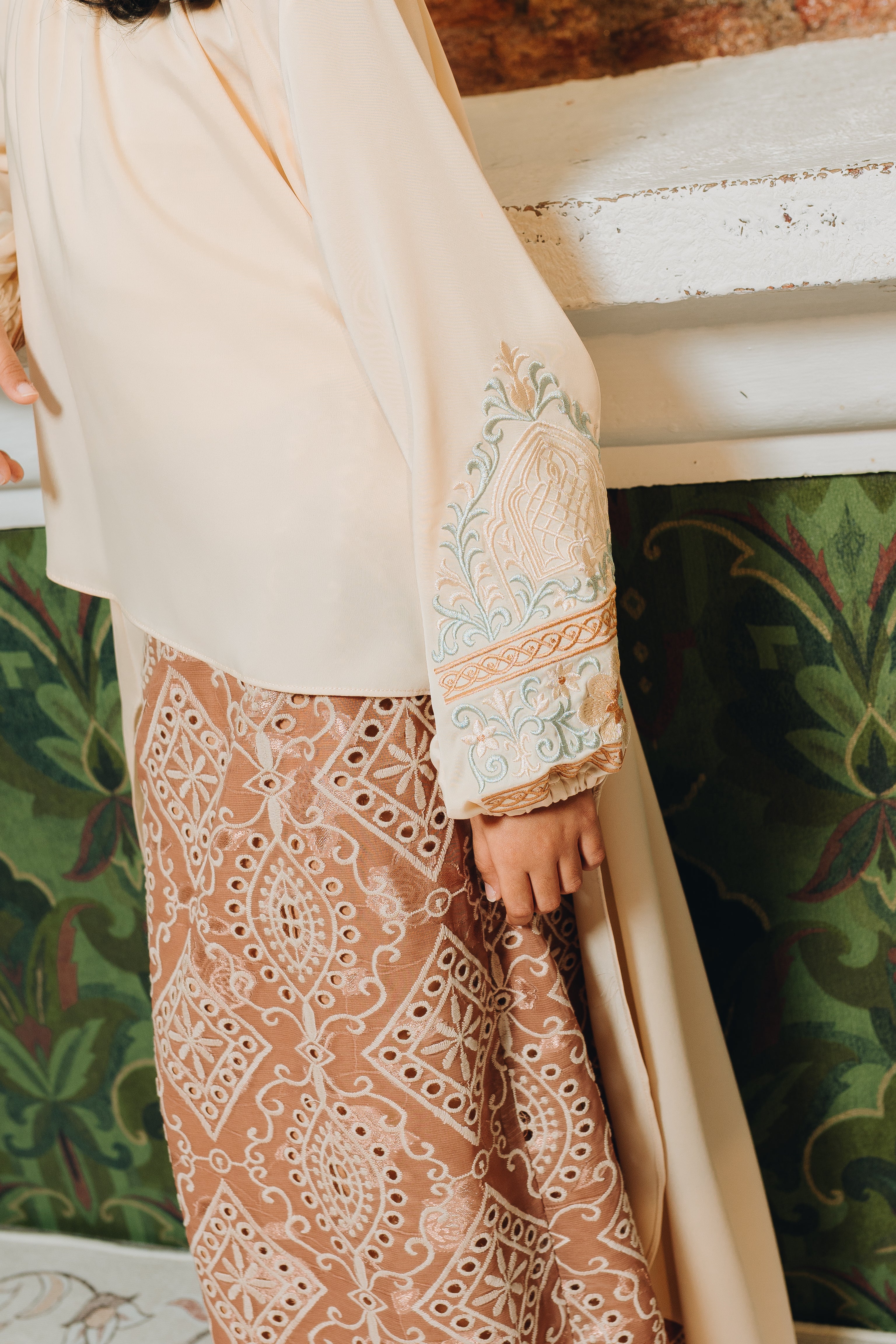 Granada Kids Skirt Set in Bronze