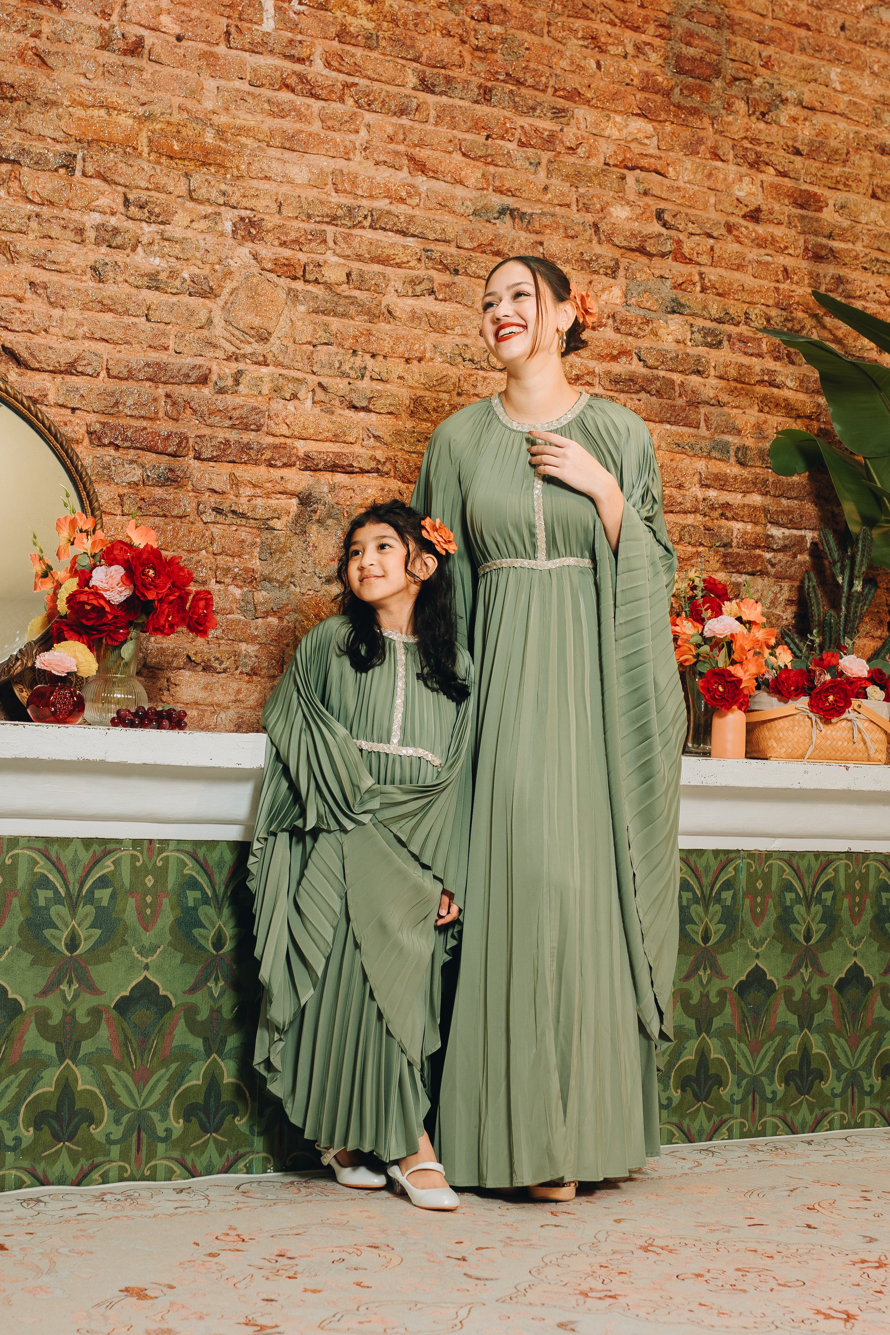 Valencia Pleated Kaftan in Deep Sage
