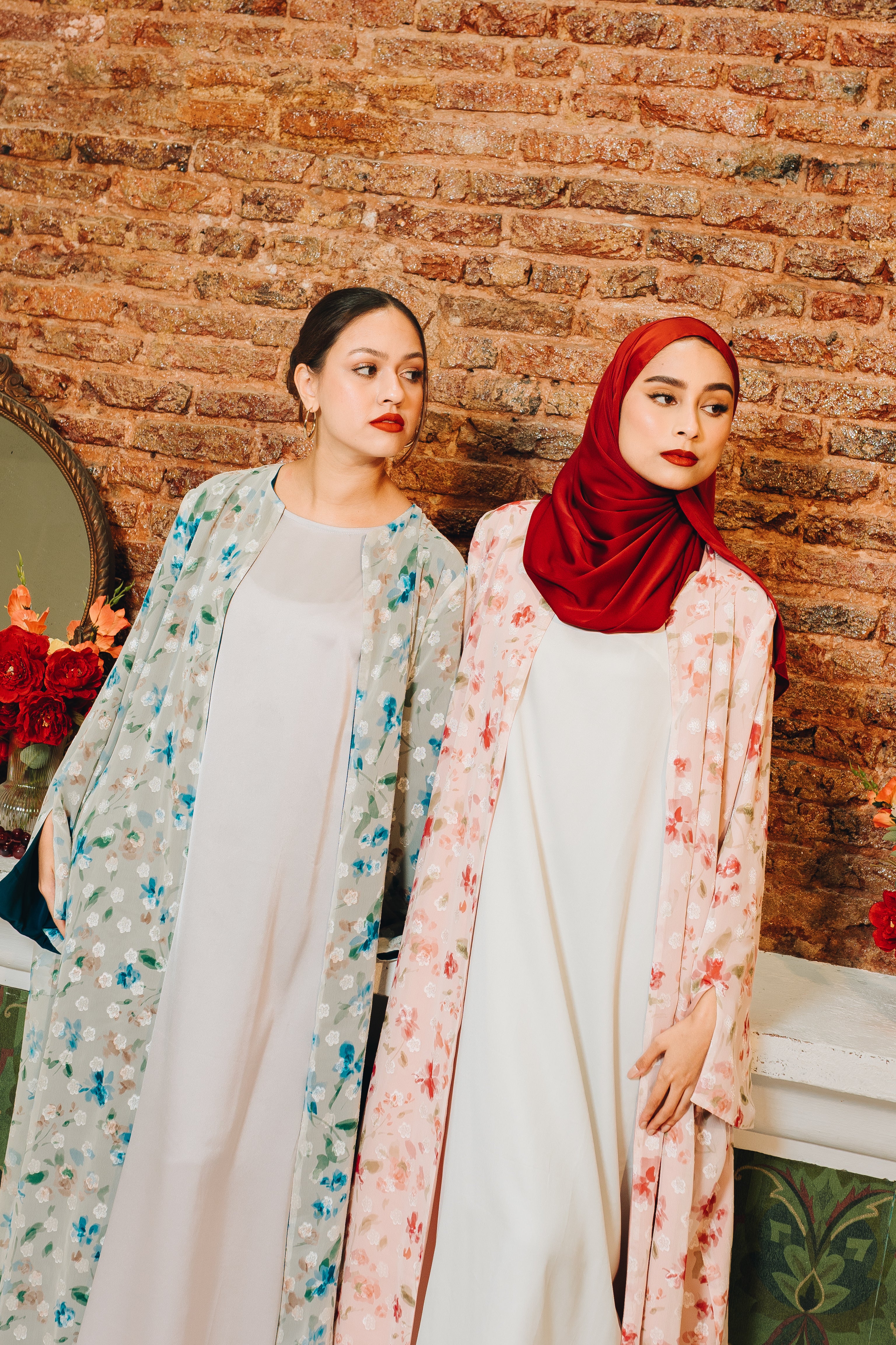 Rosa Reversible Abaya in Twilight