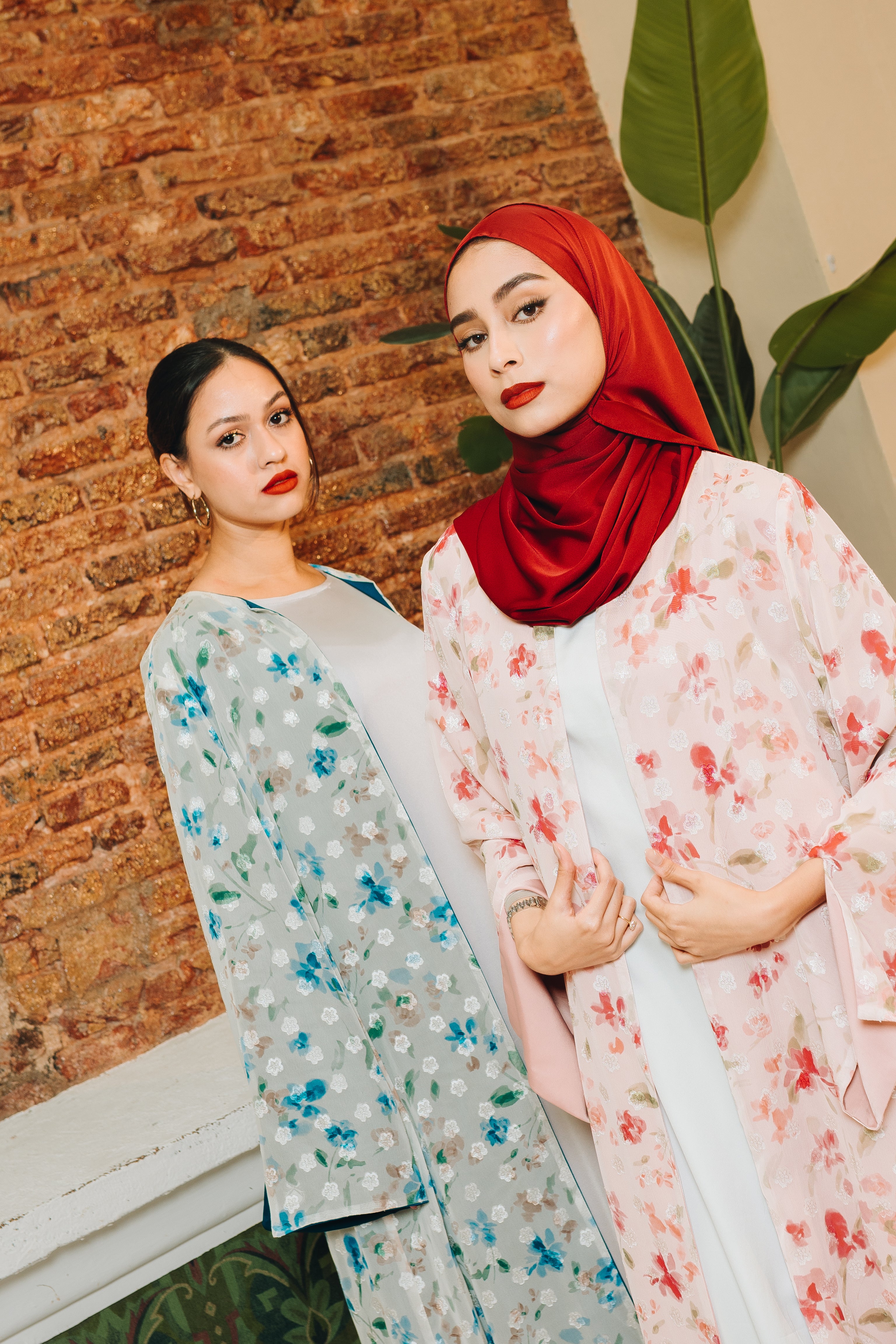 Rosa Reversible Abaya in Twilight