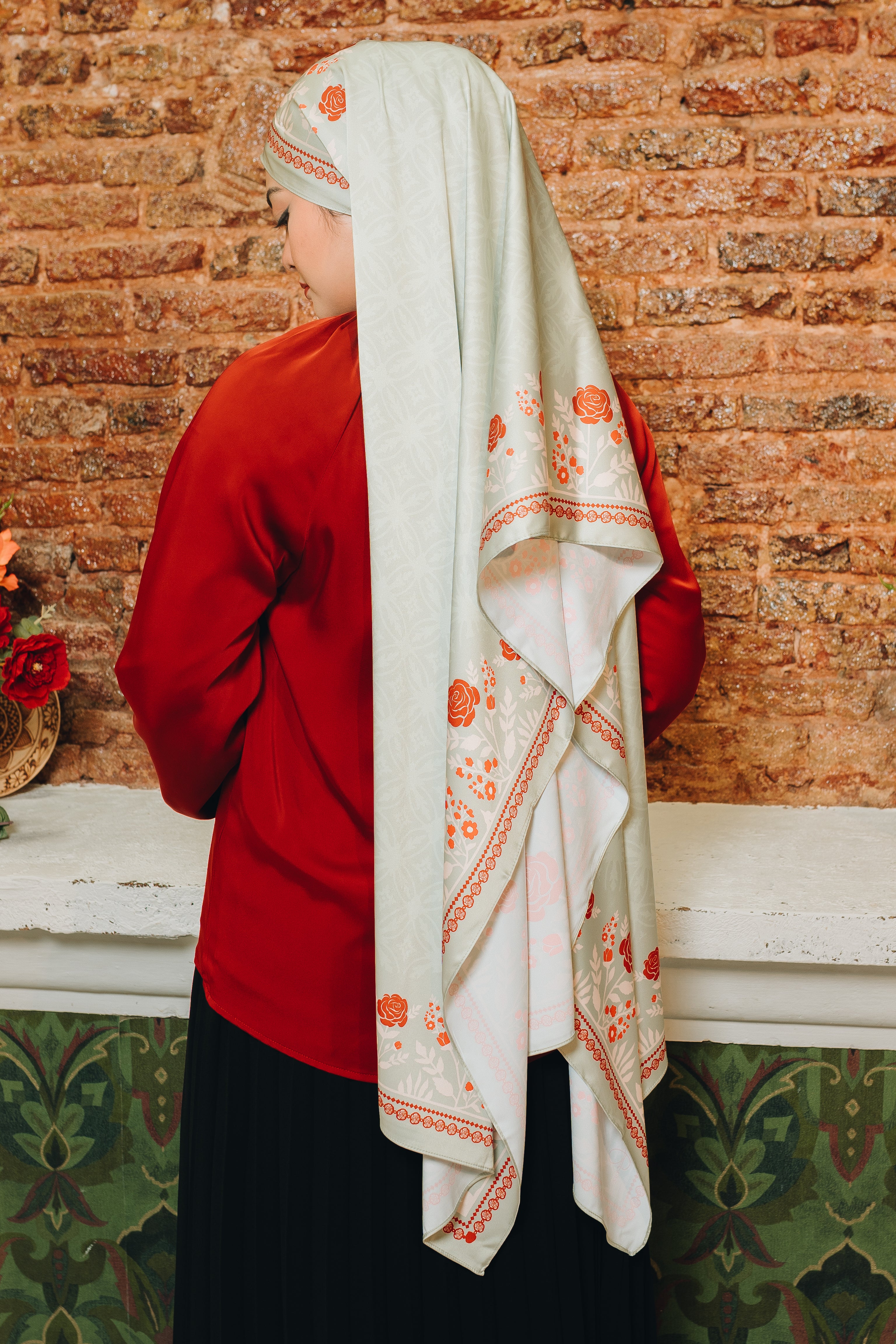 Leanor Luxe Satin Silk Shawl